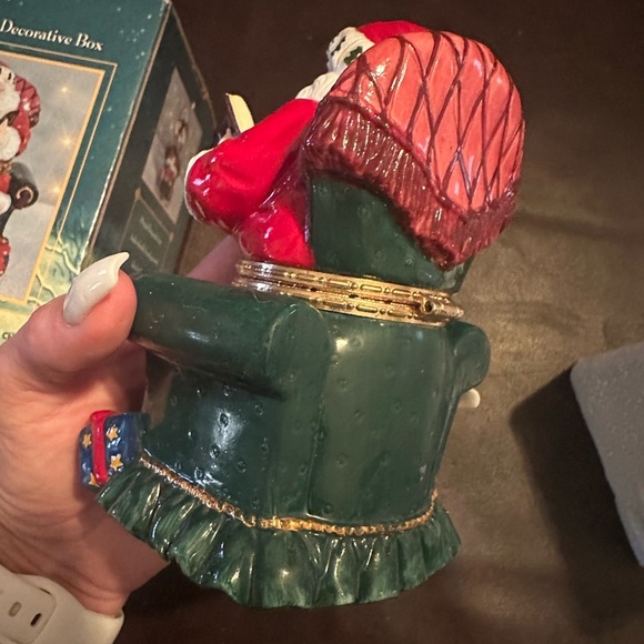 Santa trinket box - Picture 3 of 11
